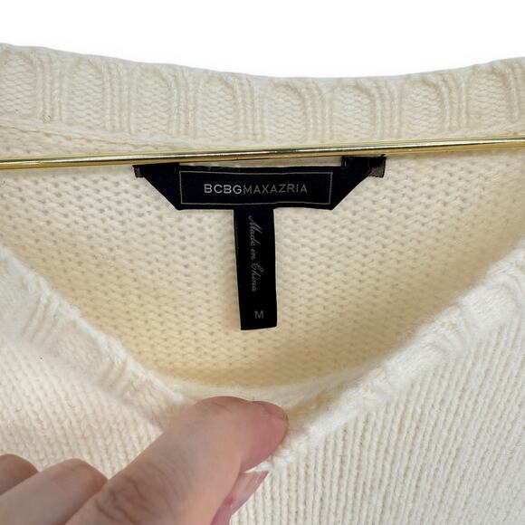 BCBGMaxazria Ivory Wool Cashmere Blend Oversized Slouchy Sweater, Size M Casual - Picture 3 of 6